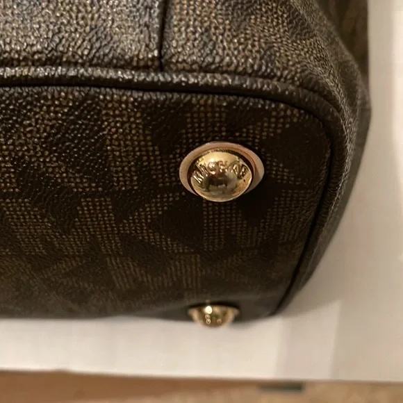 Michael kors shoulder bag - Picture 11 of 11